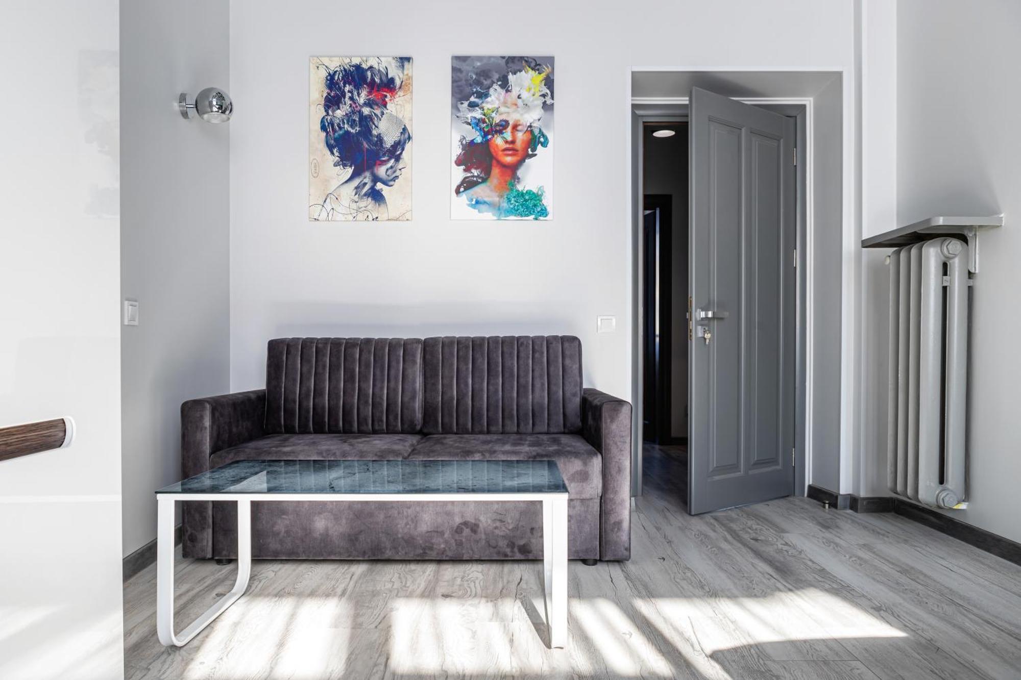 2 Bedrooms Apartments Levia 2 Лвив Екстериор снимка