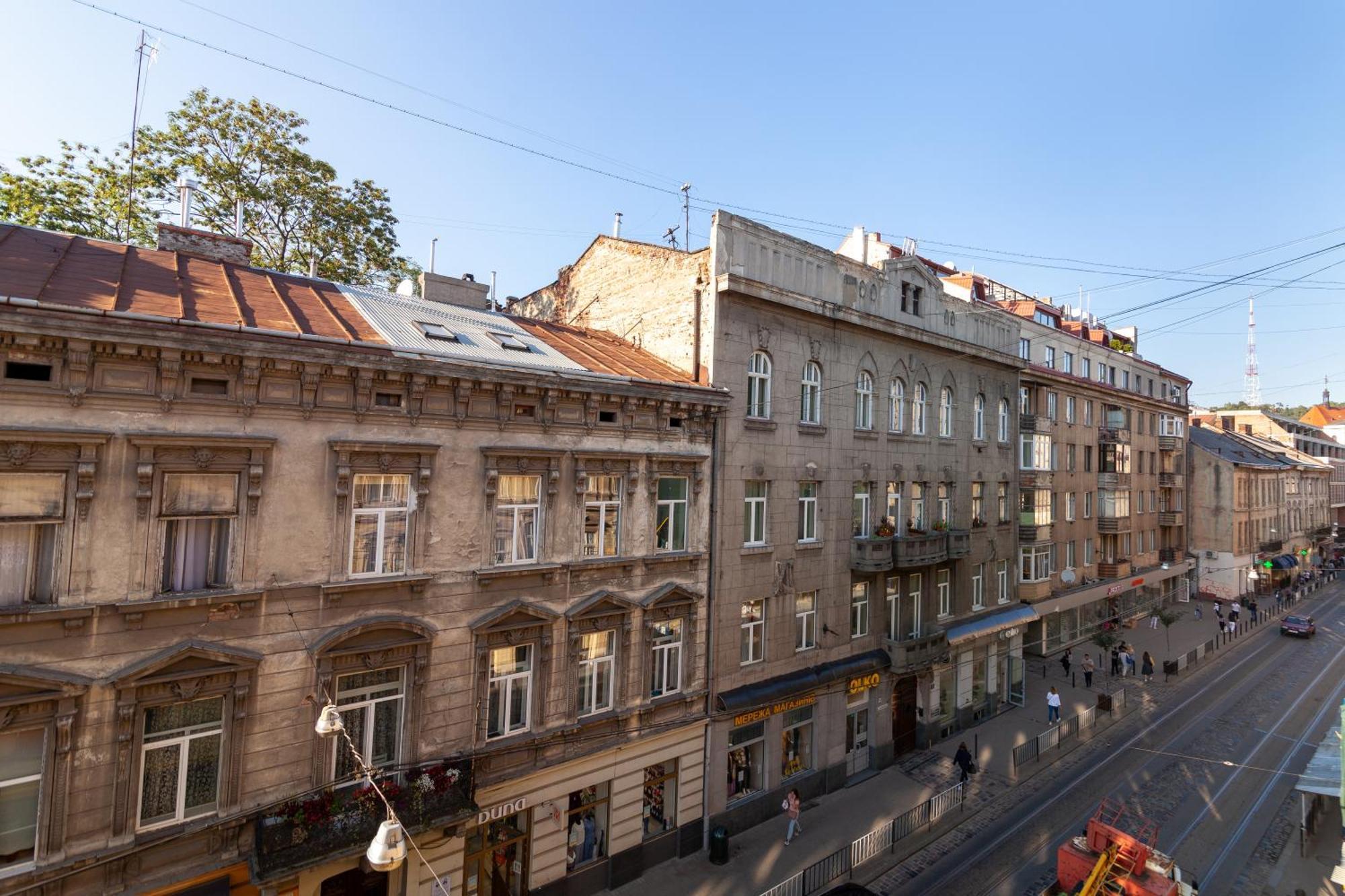2 Bedrooms Apartments Levia 2 Лвив Екстериор снимка