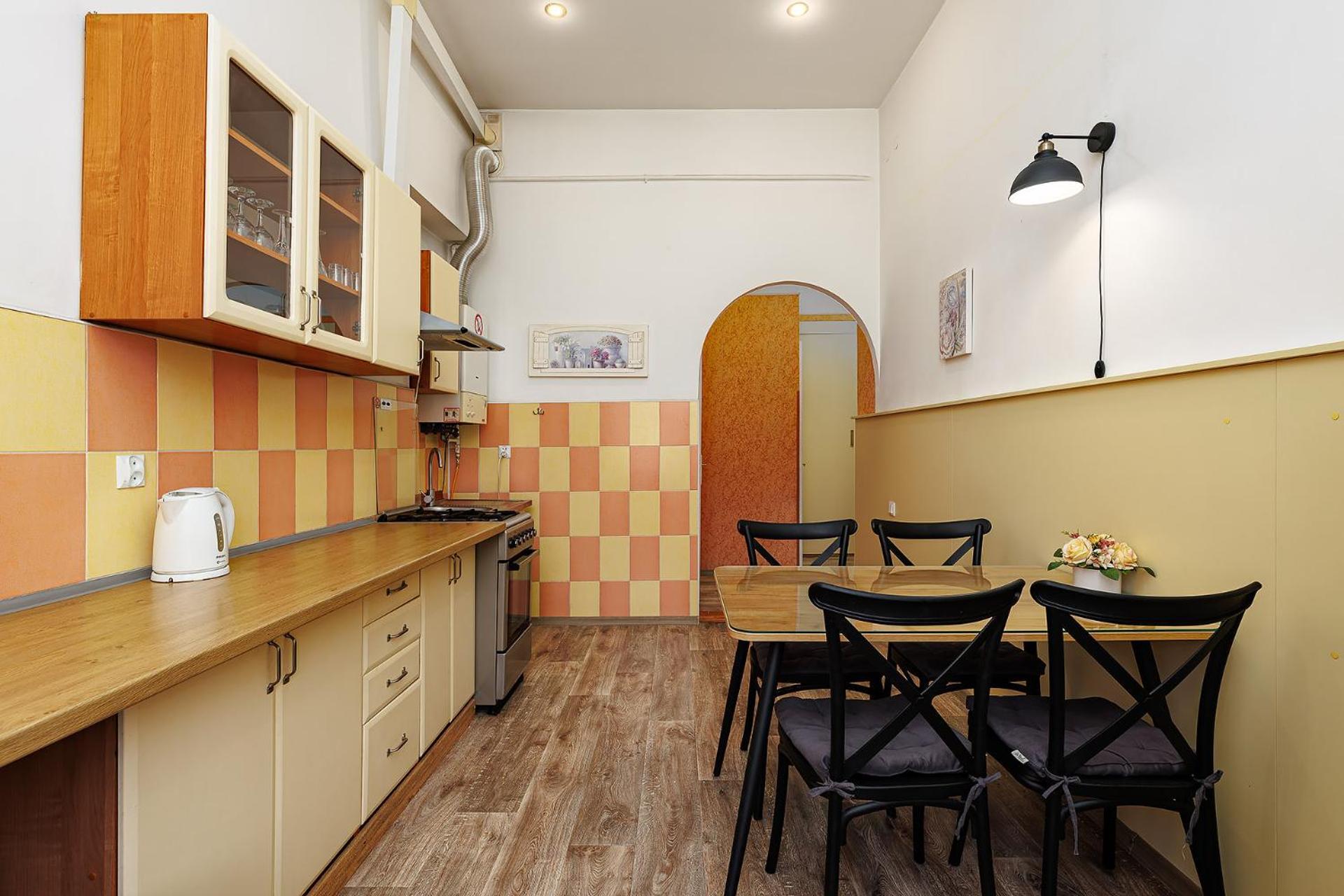 2 Bedrooms Apartments Levia 2 Лвив Екстериор снимка