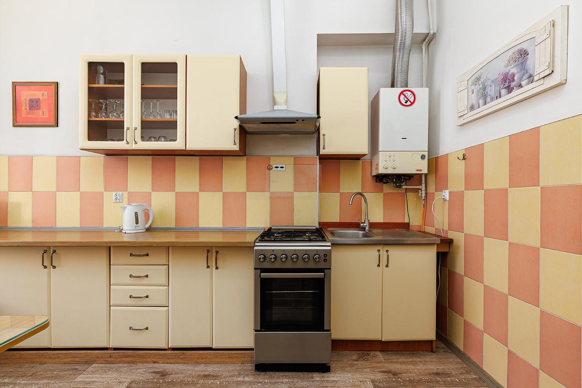 2 Bedrooms Apartments Levia 2 Лвив Екстериор снимка