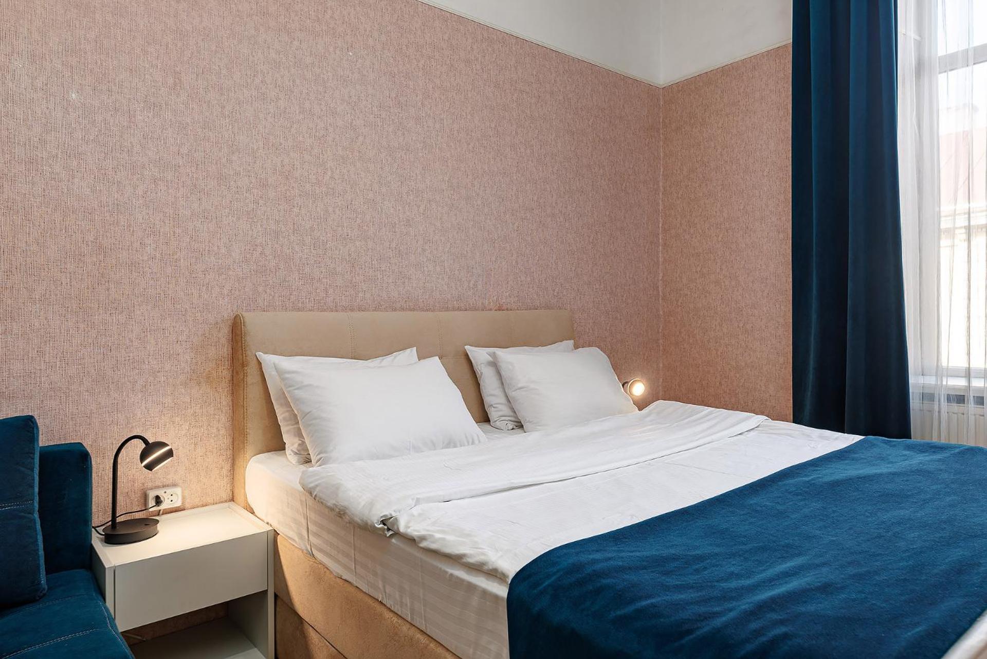 2 Bedrooms Apartments Levia 2 Лвив Екстериор снимка